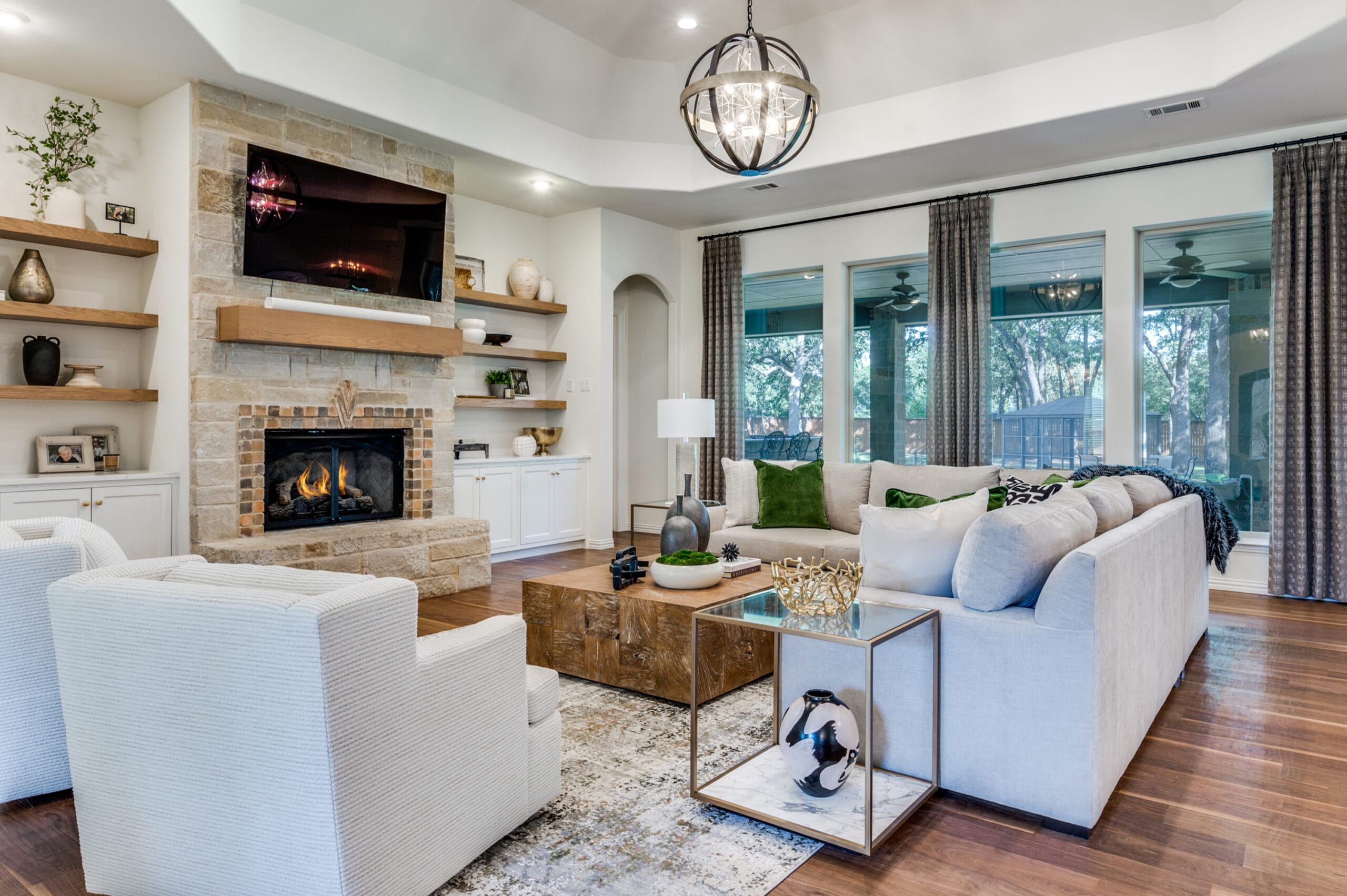 Siegenthaler Family Room with Fire